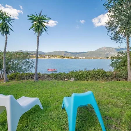 St Nicholas B6 Beach Garden View Ii Apartment *